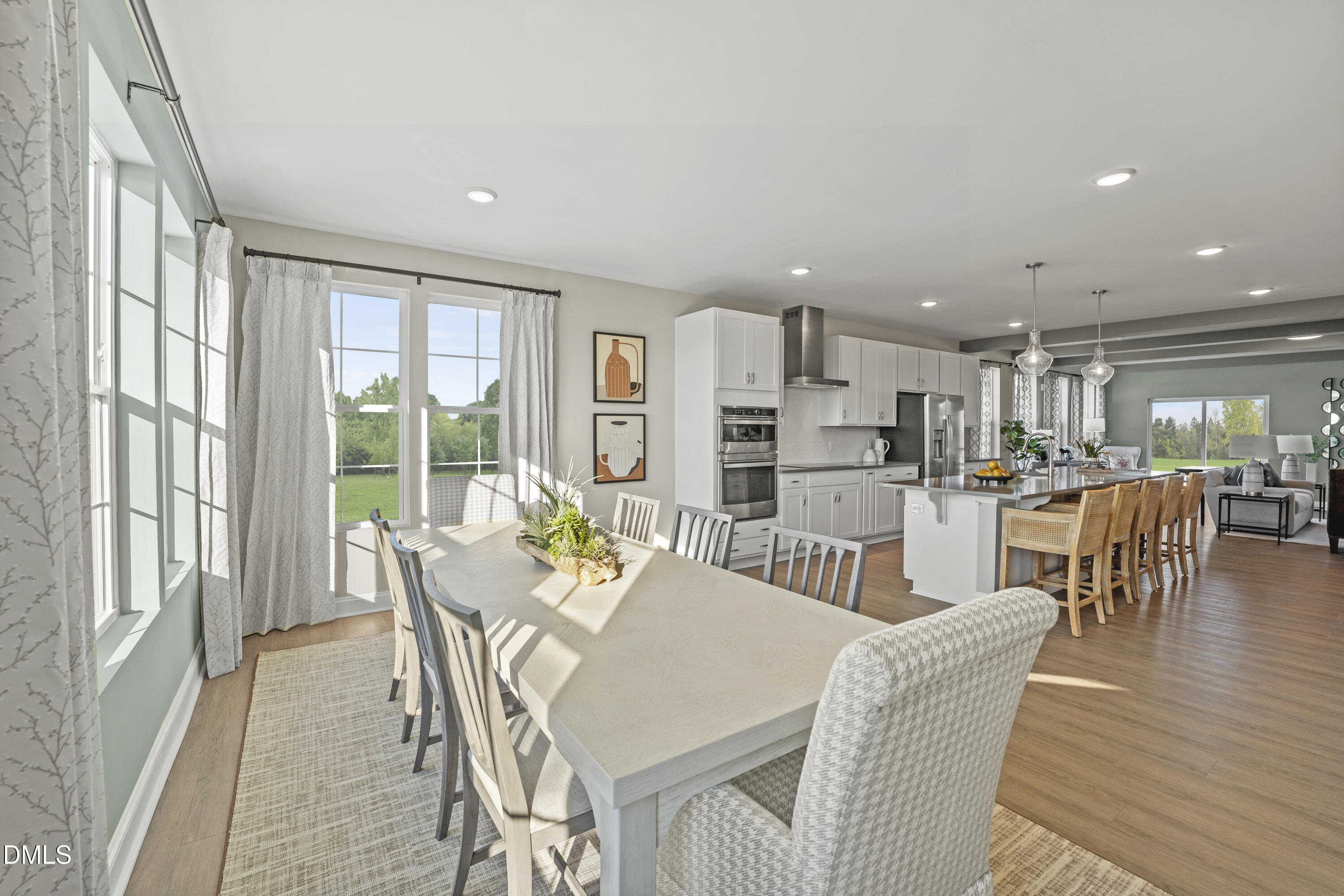 134 N White Street #200