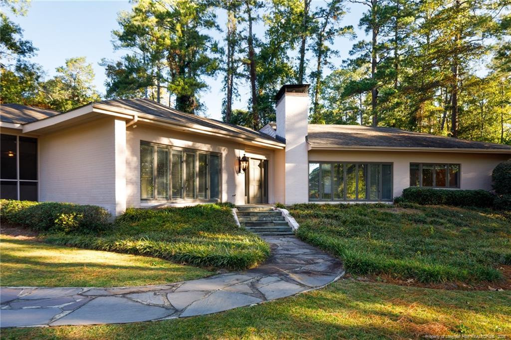 440 Valley Road