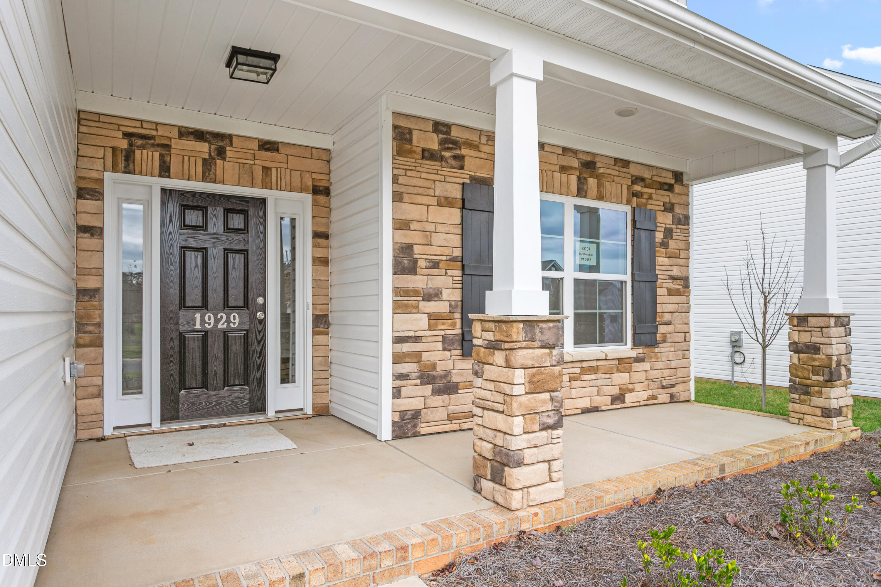 1929 Darrell Drive 7