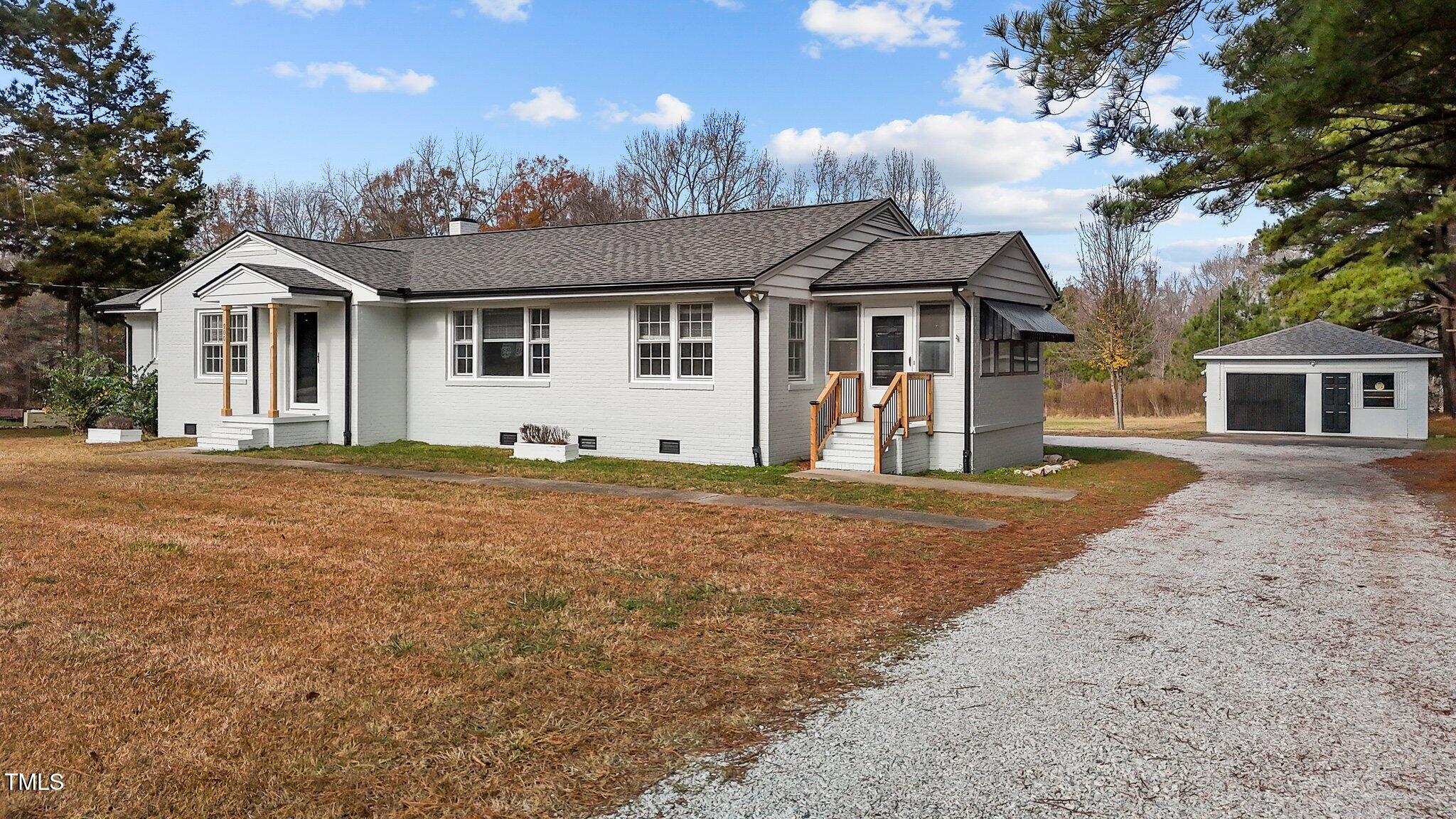 900 Roxboro Road