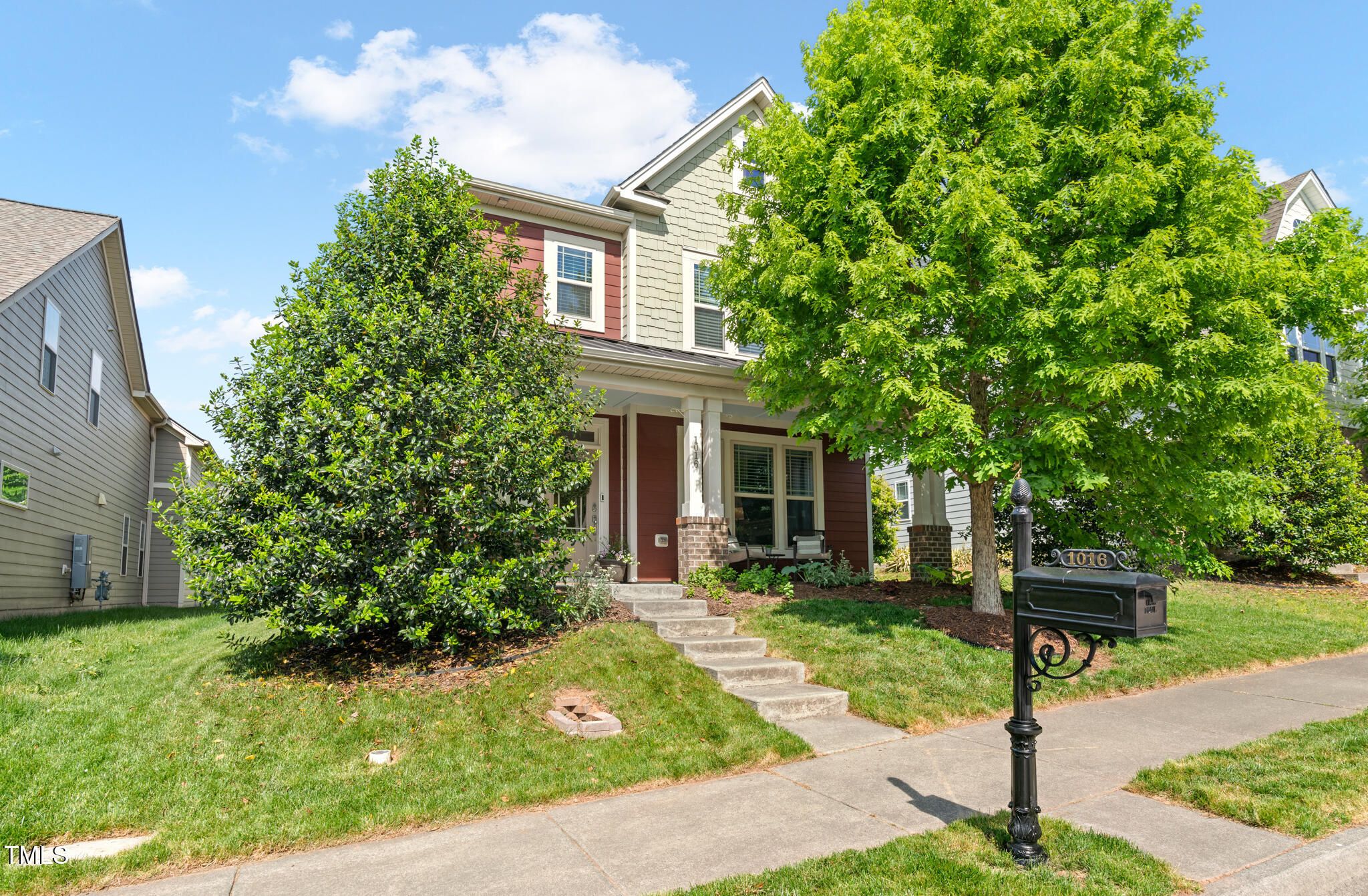 Morrisville, North Carolina 27560, United States, 4 Bedrooms Bedrooms, ,4 BathroomsBathrooms,Residential,Pending,116604