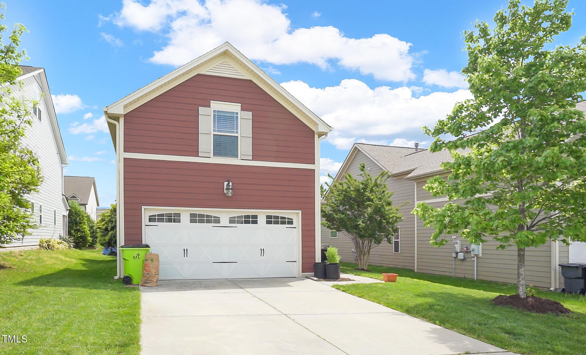 1016 Pemberly Avenue