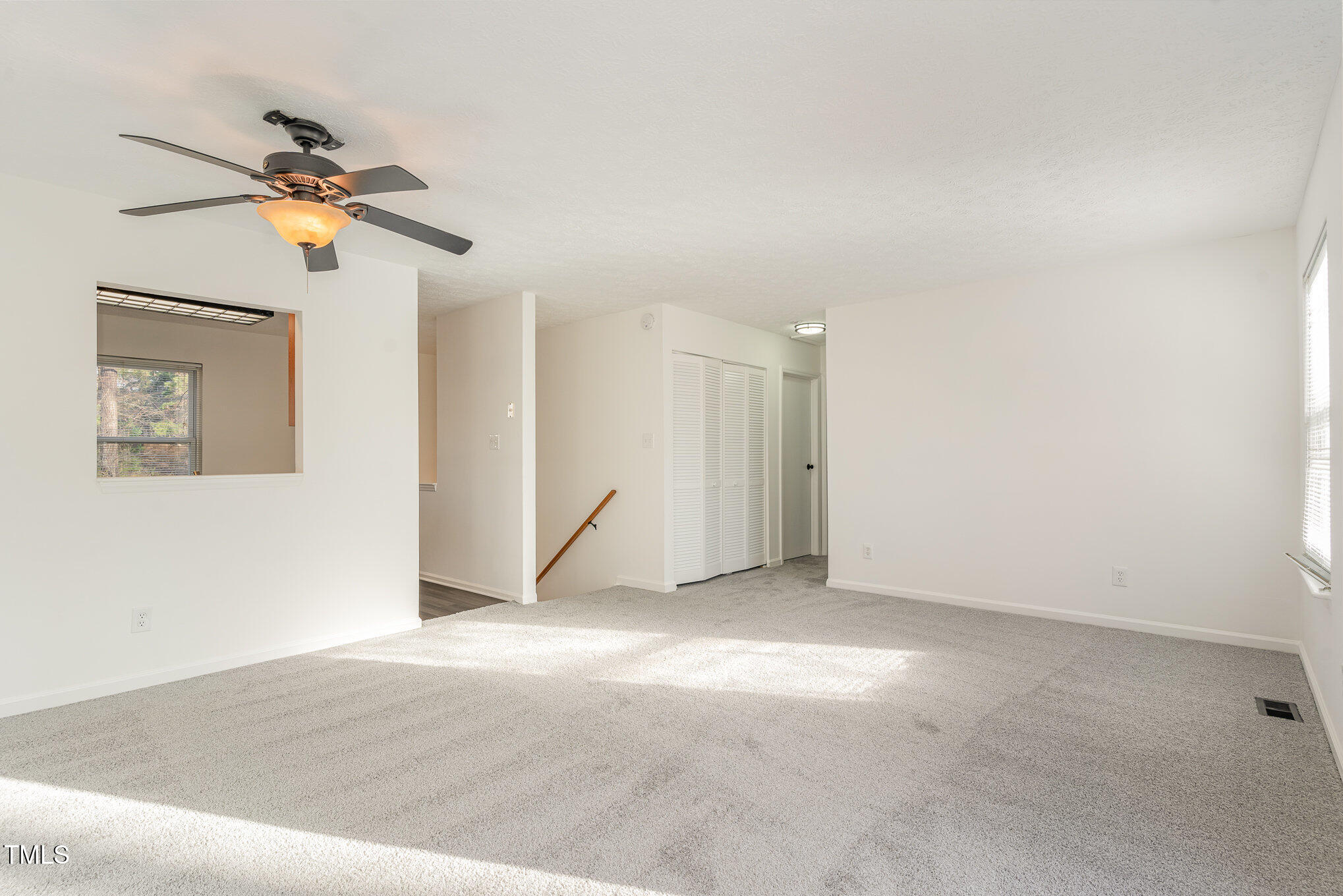 325 Bainbridge Circle