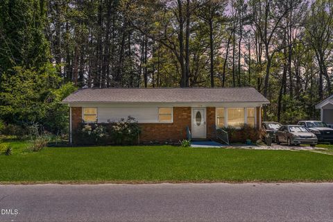 112 E Franklin Street Zebulon NC 27597