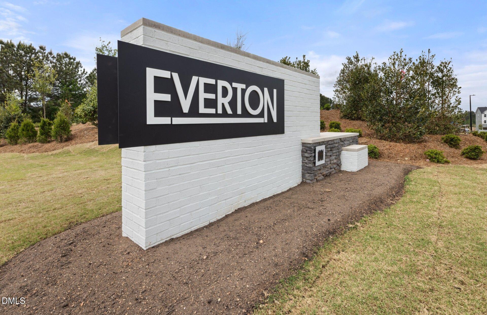 1004 Sparkling Water Way