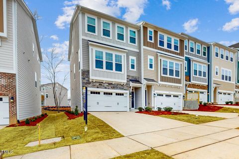 2729 Hunter Woods Drive #568 Apex NC 27502