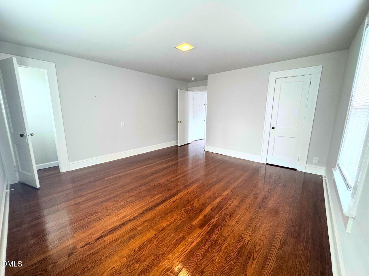 328 Sellars Street
