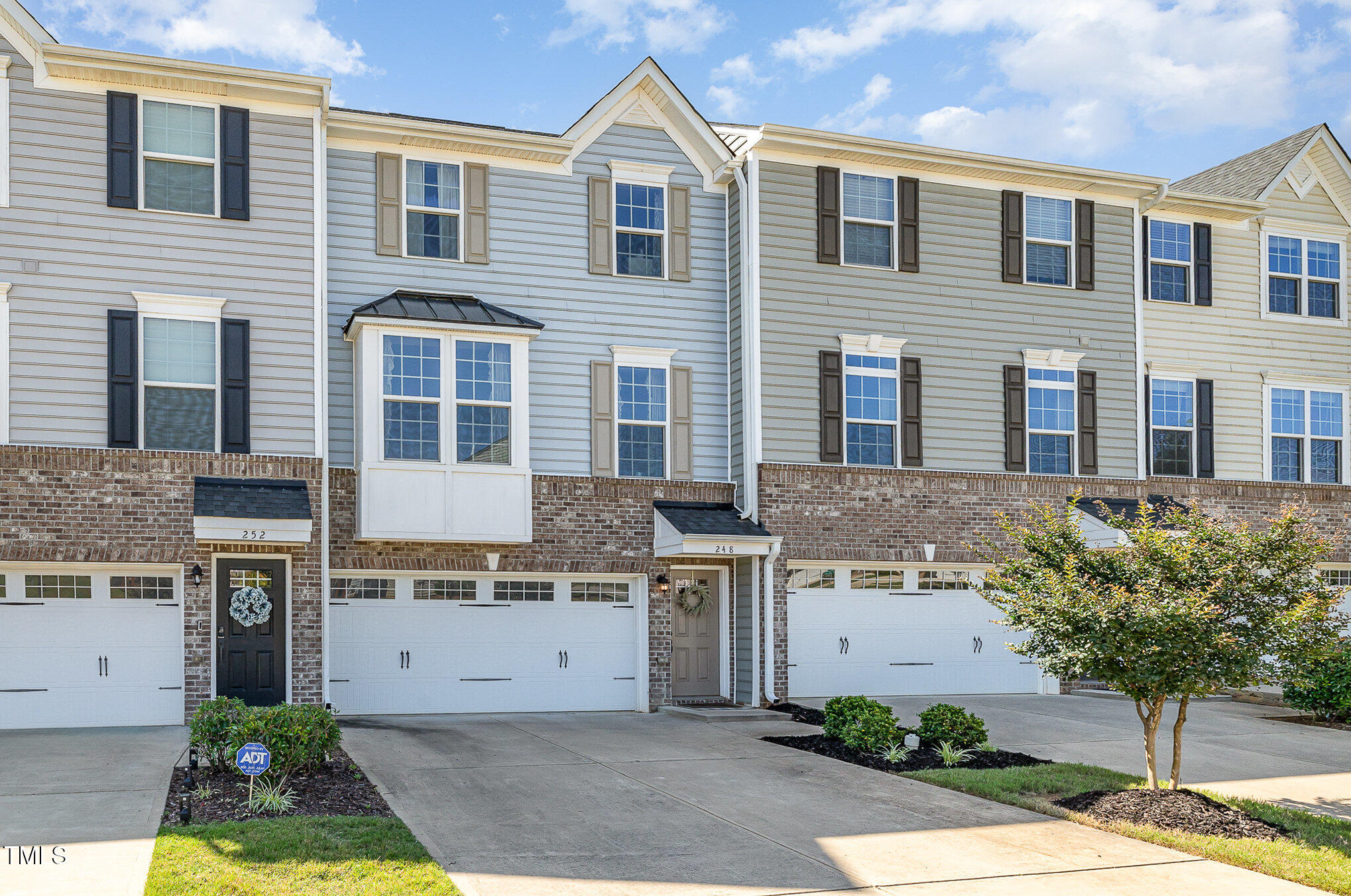 248 Amber Acorn Avenue