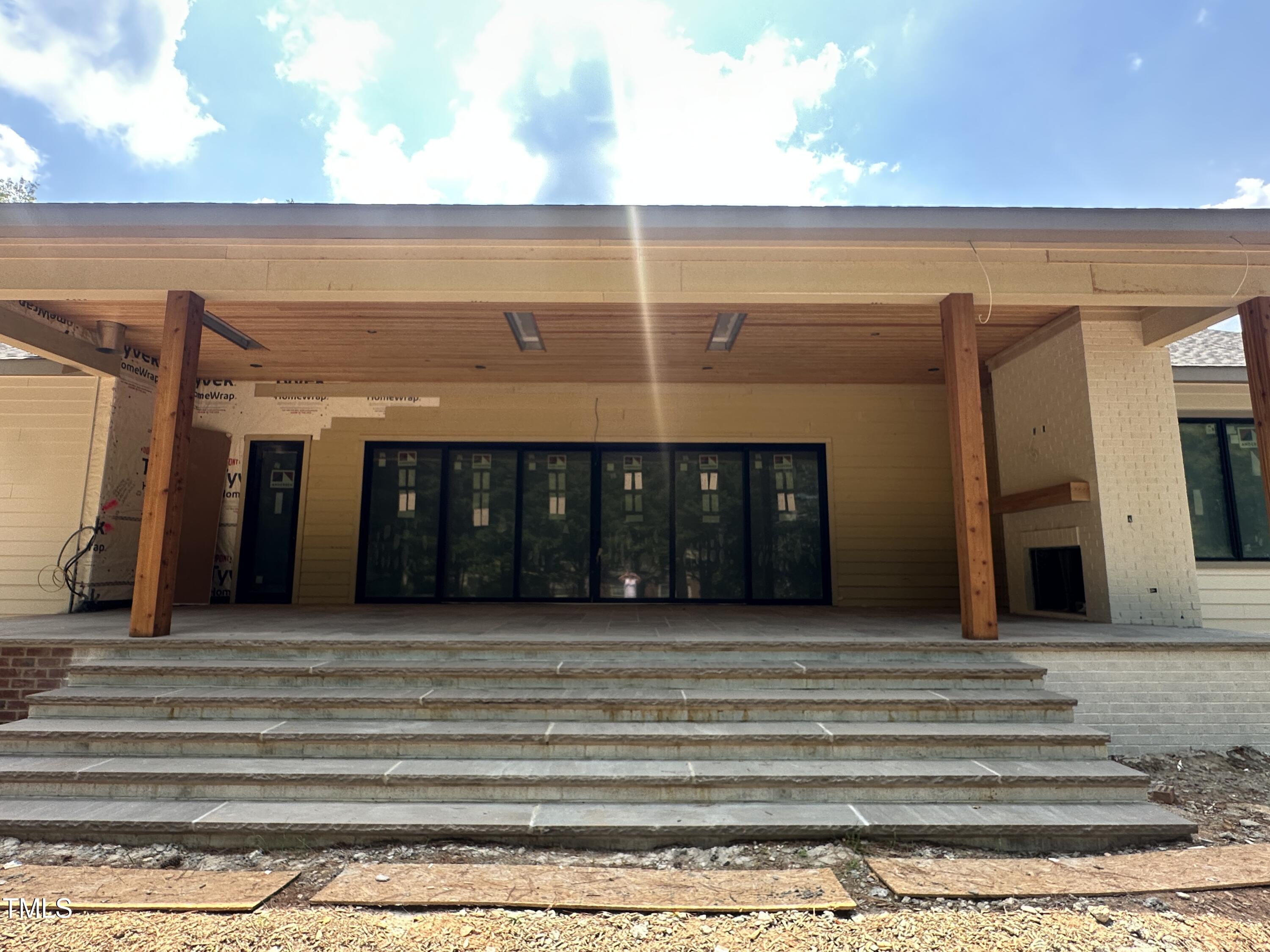 1116 Kimberly Drive