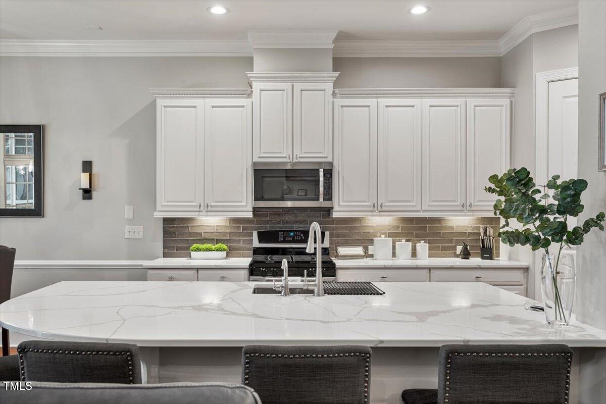105 Sunstone Drive