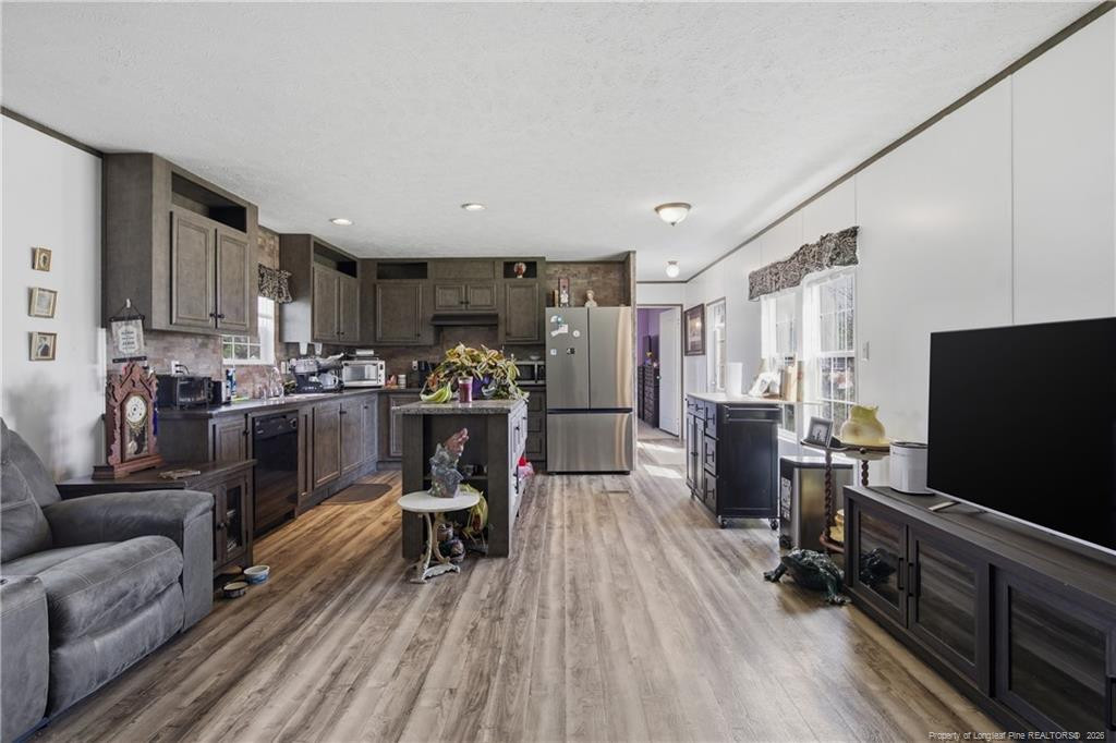 8637 Durant Nixon Road