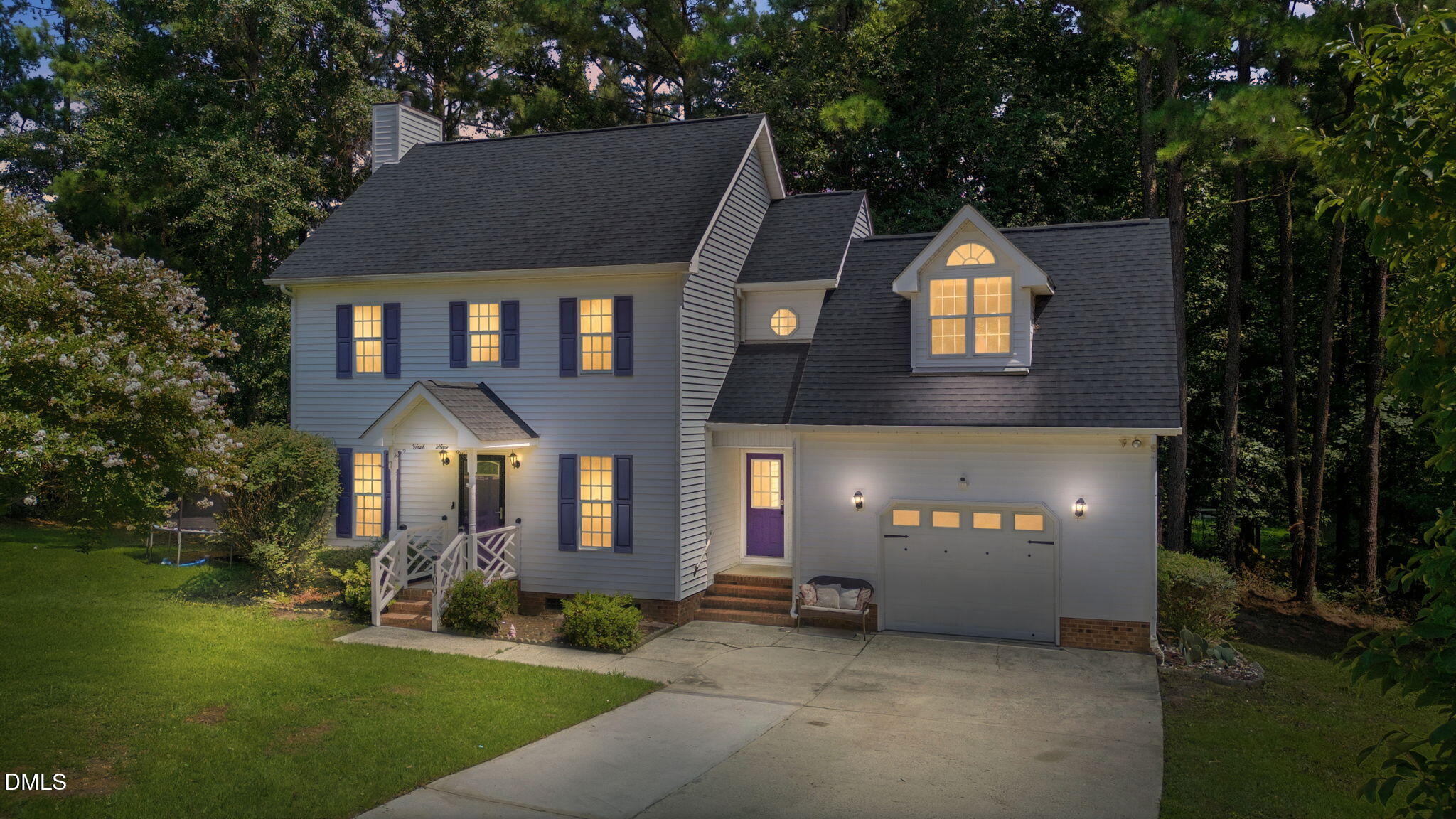 109 Holly Point Place