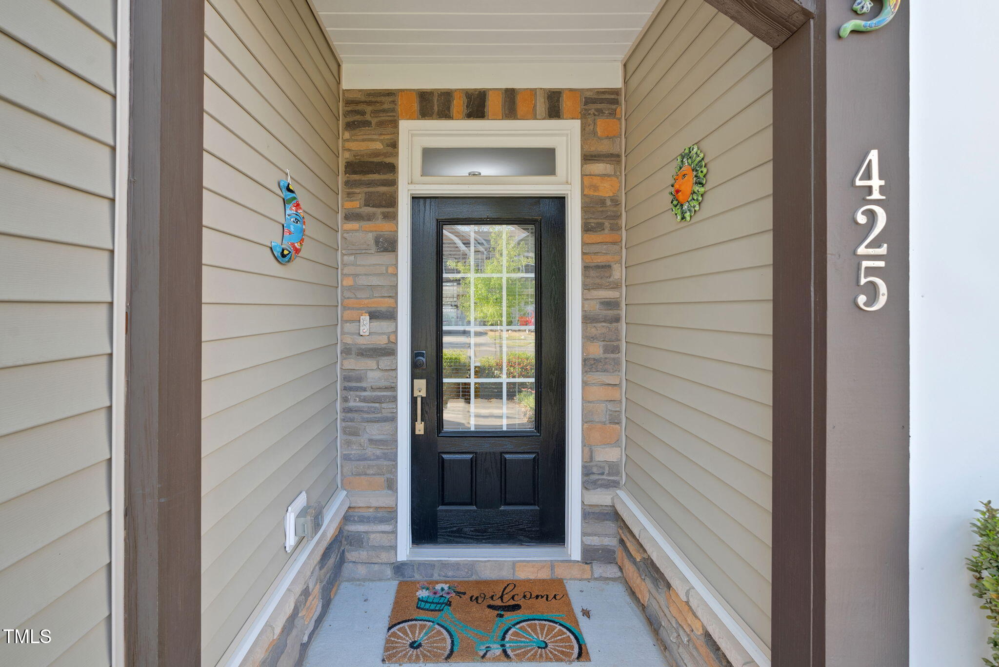 425 Summit Trail Drive