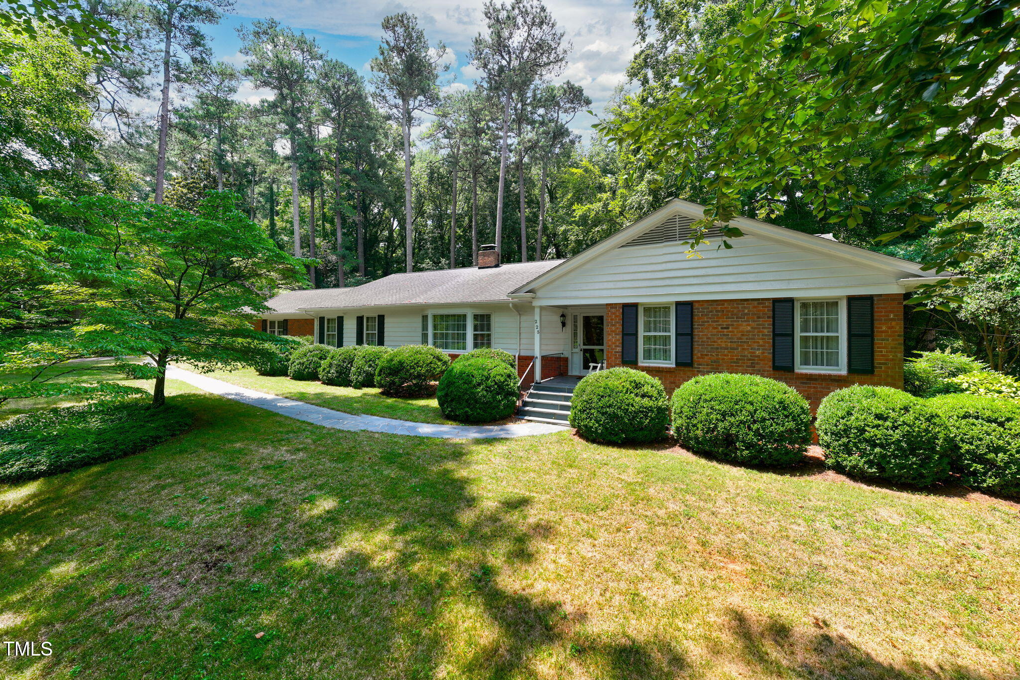 225 Bellwood Drive
