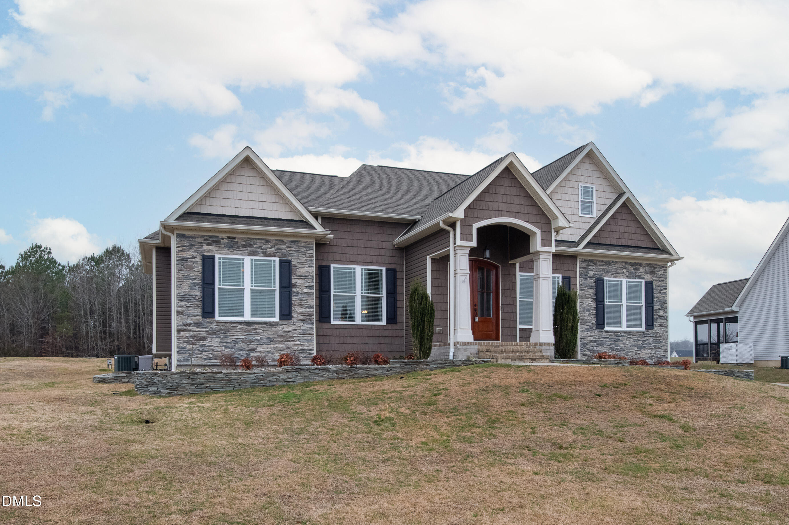 88 Stonewood Loop Lane