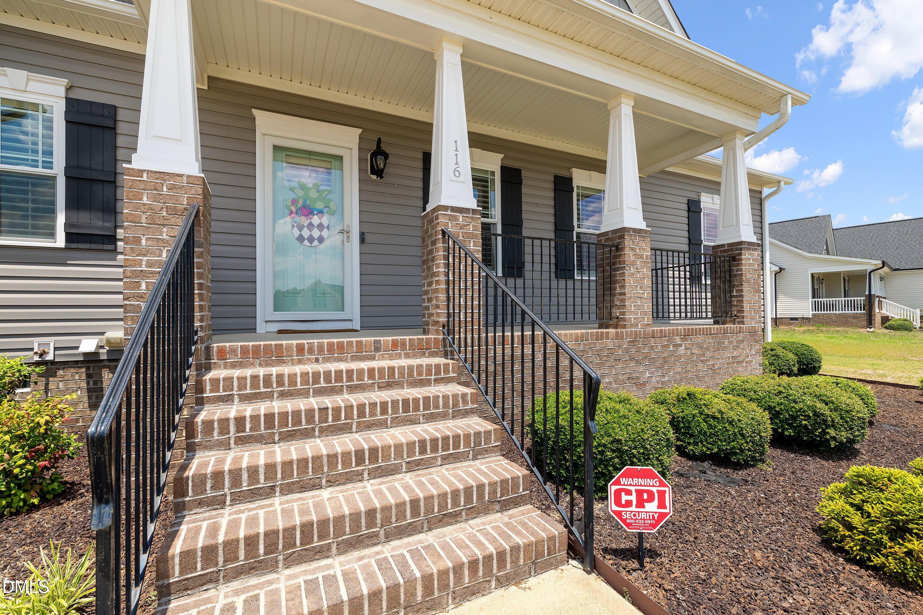 116 Clipper Lane