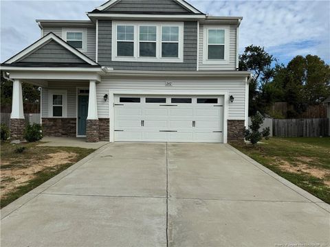 A home in Raeford