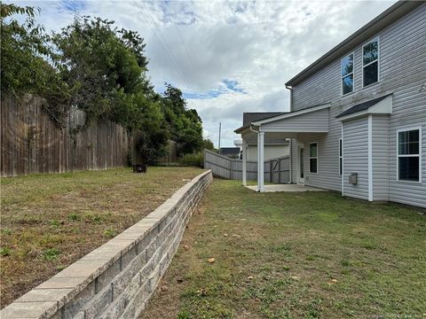 A home in Raeford