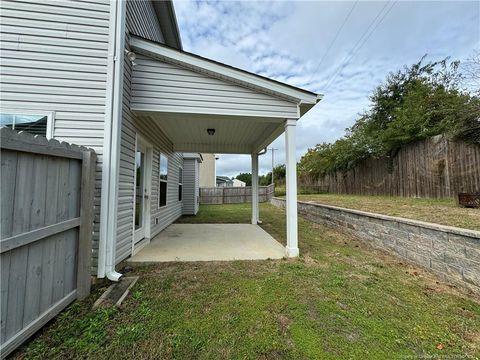 A home in Raeford