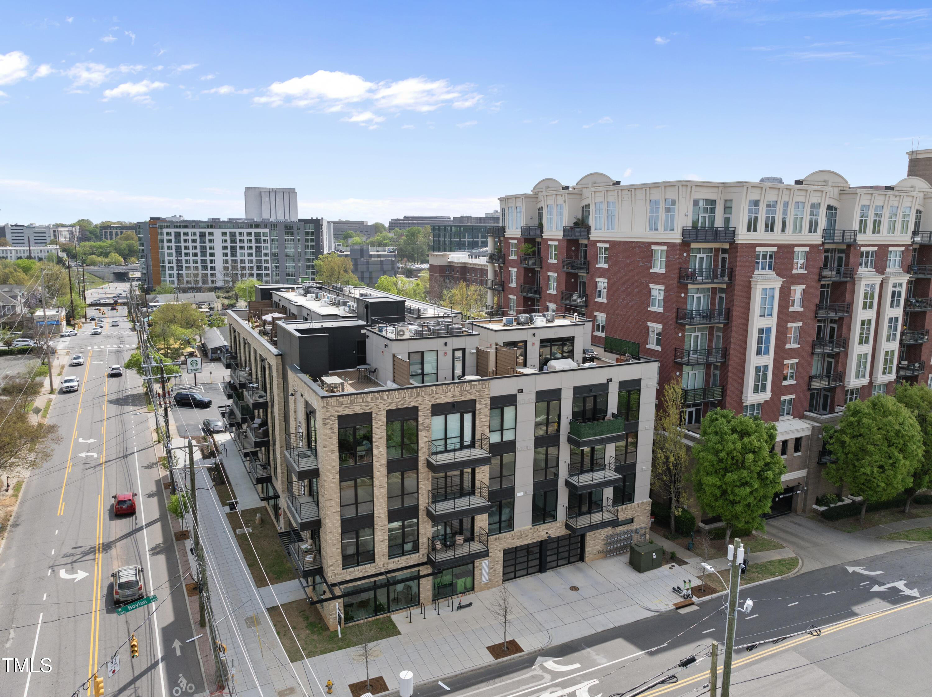 615 W Peace Street 201