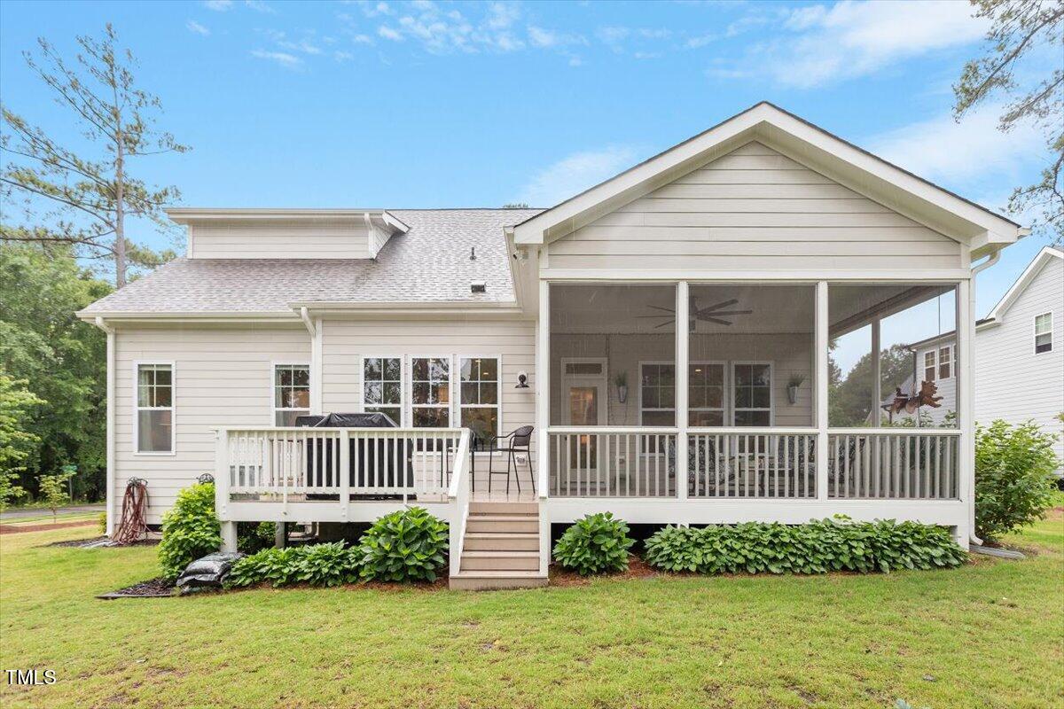 813 Whitley Way