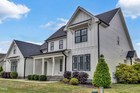 A home in Holly Springs