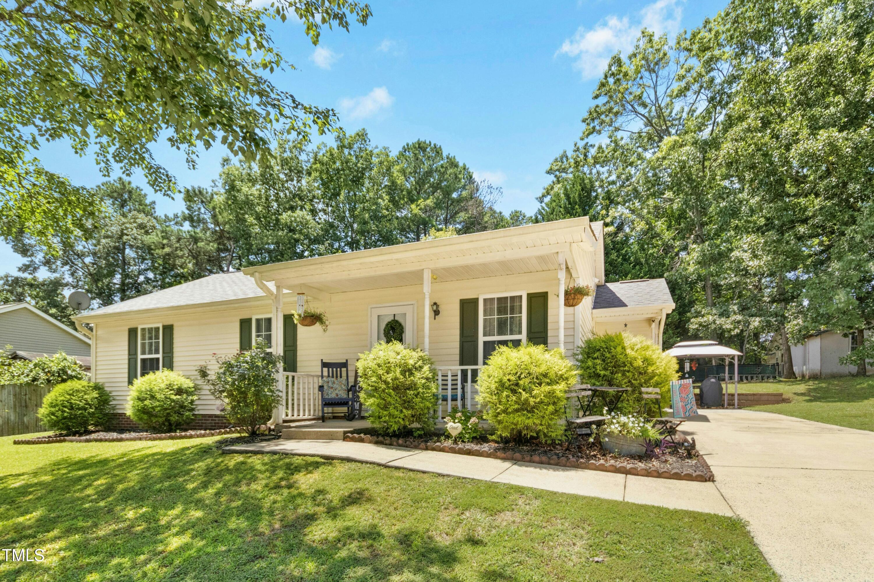 124 Holly Mountain Road