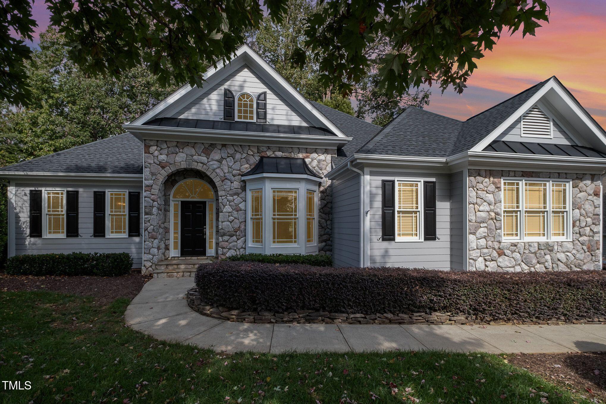 11 Kingswood Lane