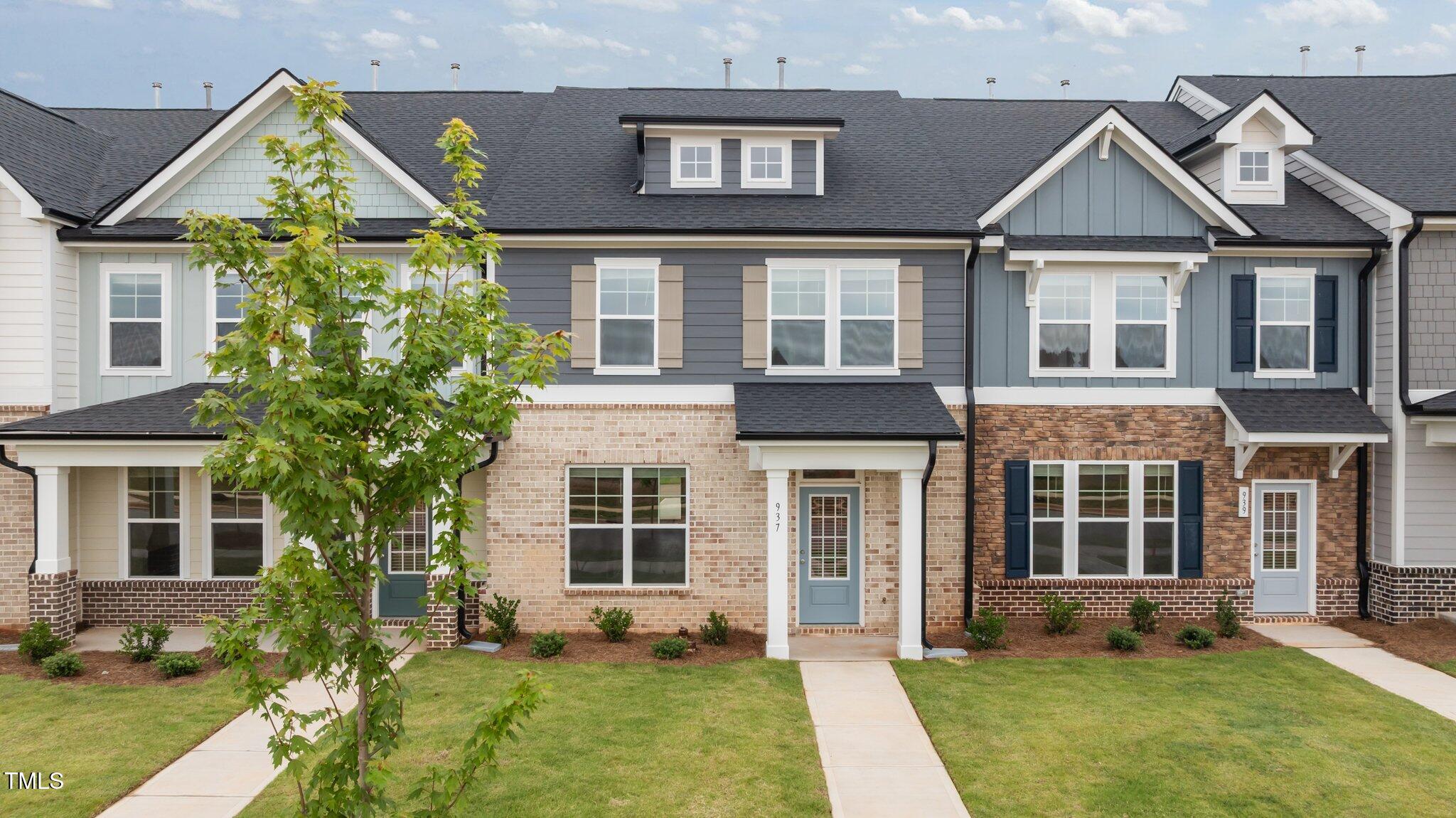 937 Alma Railway Drive 555