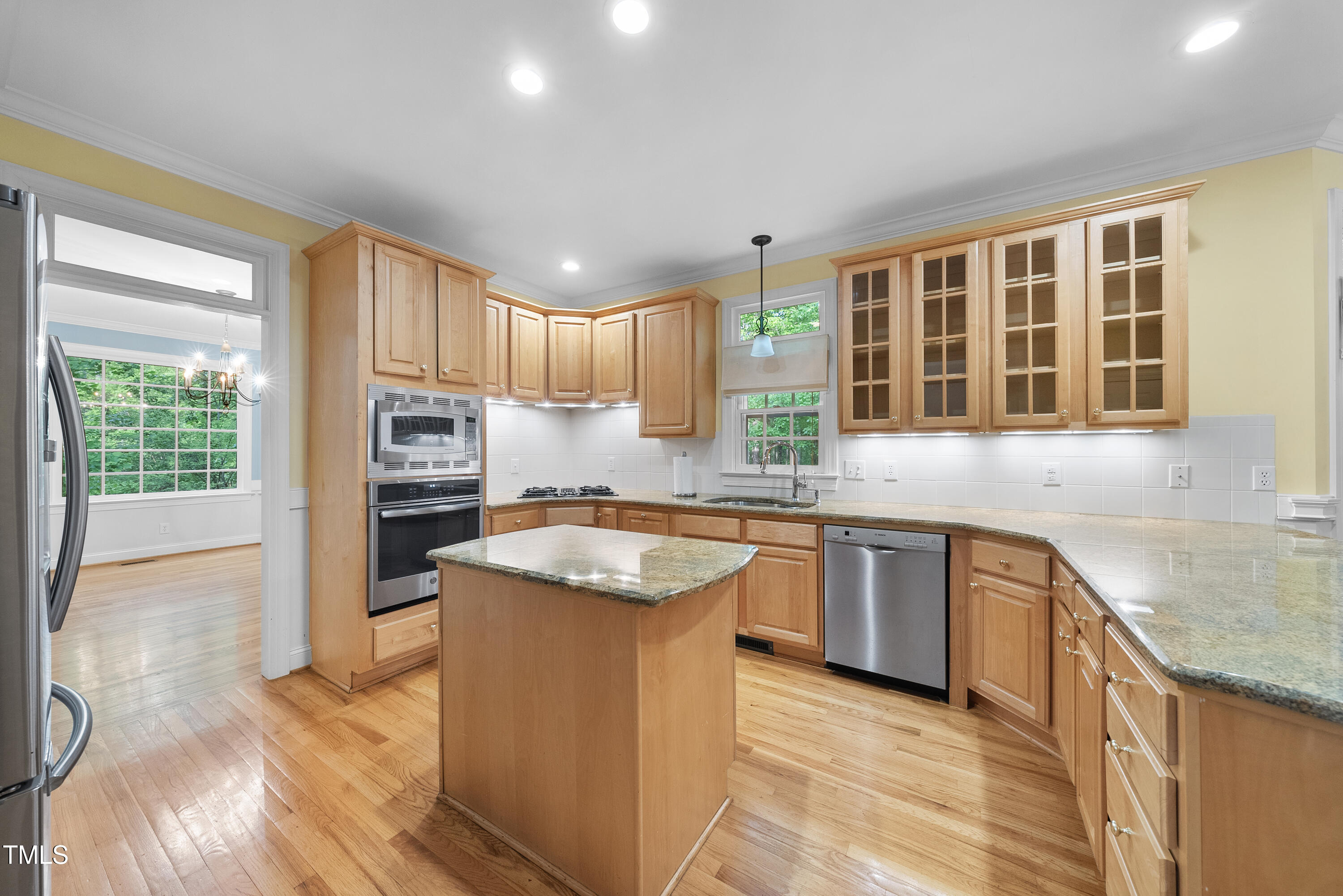 927 Jones Wynd