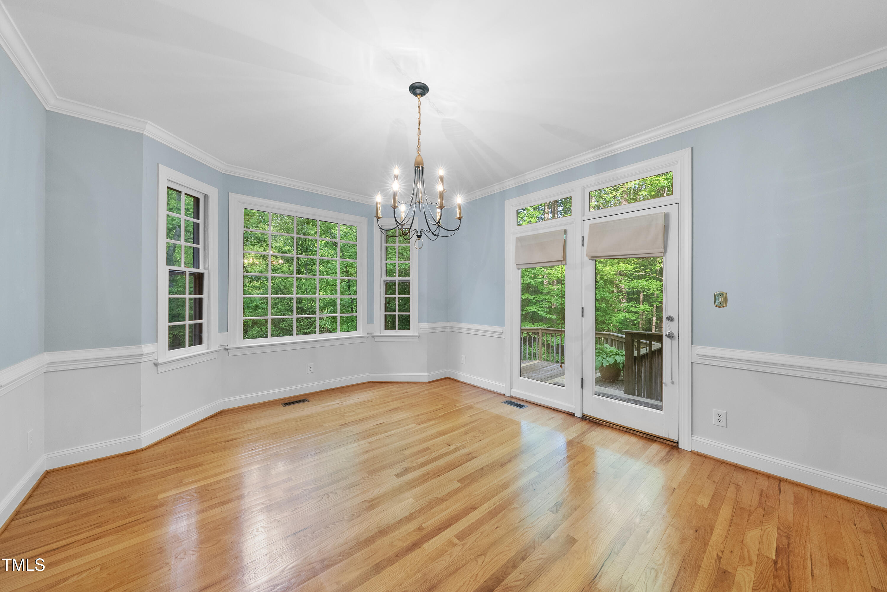 927 Jones Wynd