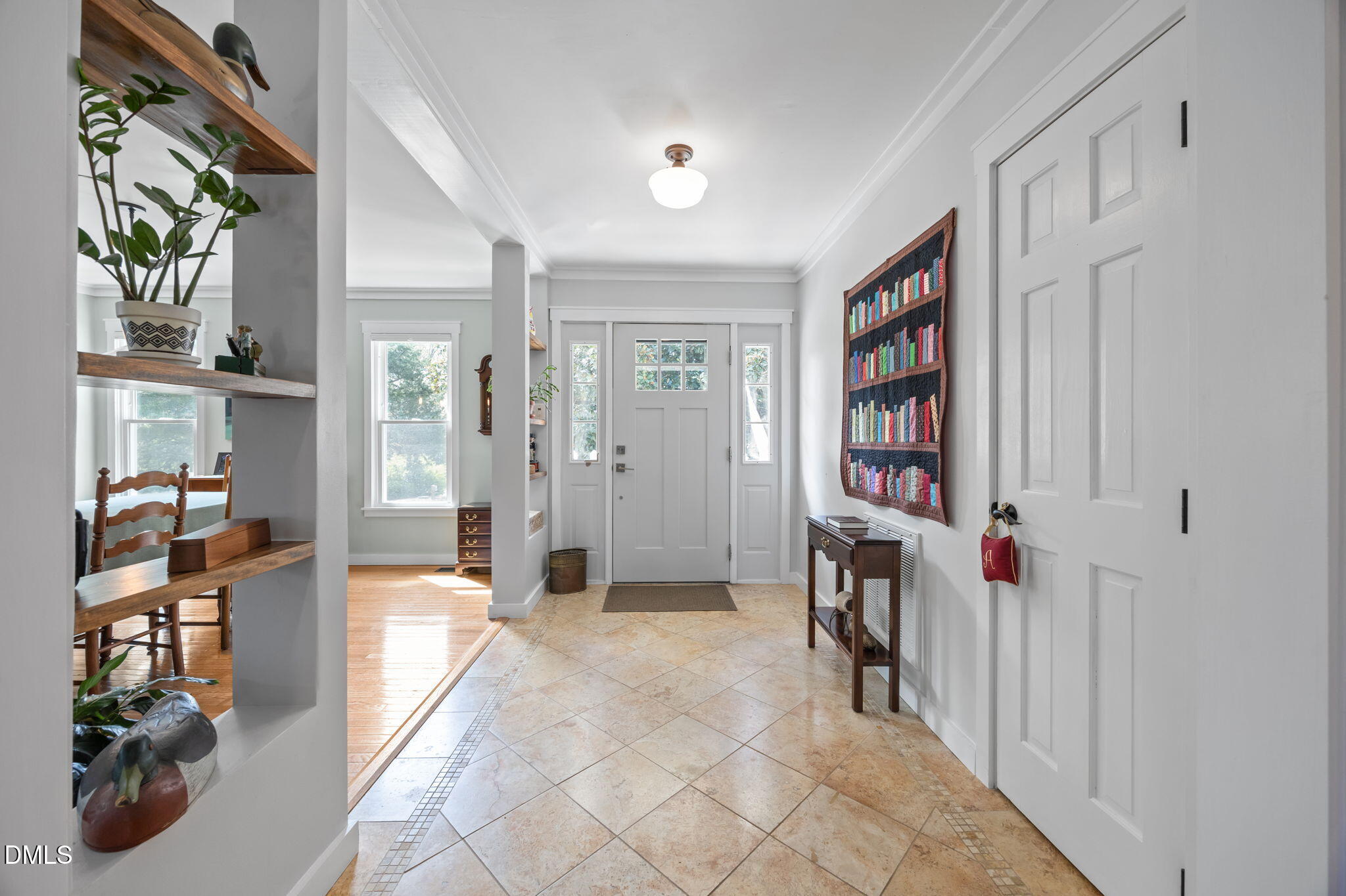 6016 Brass Lantern Court