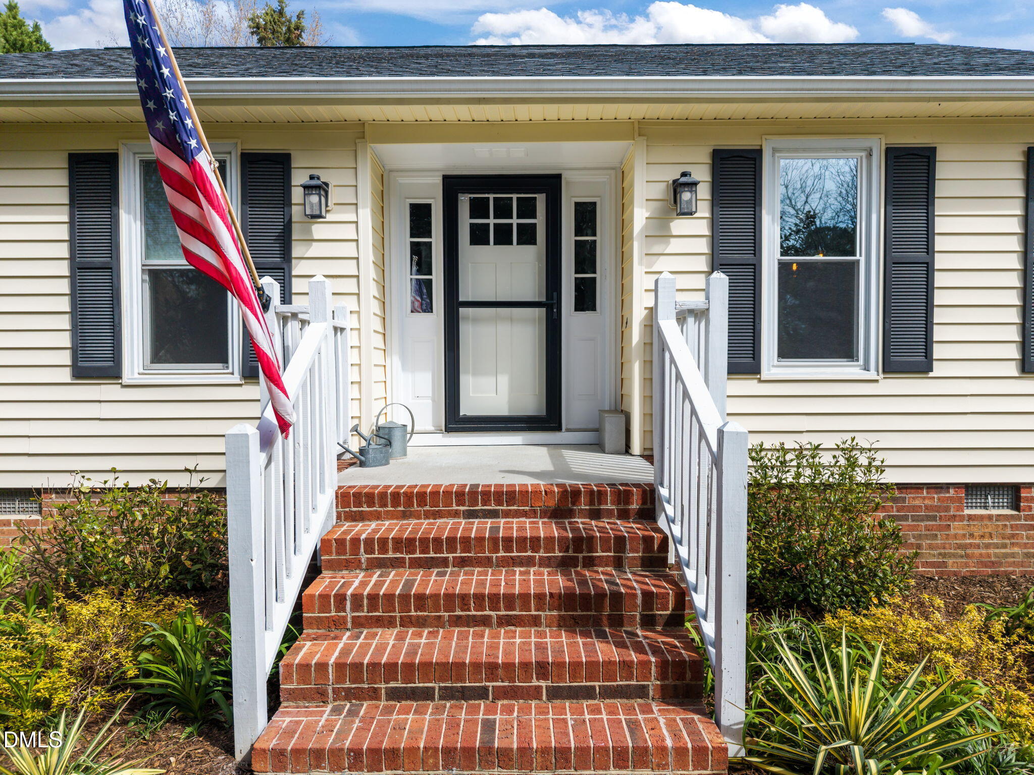 6016 Brass Lantern Court
