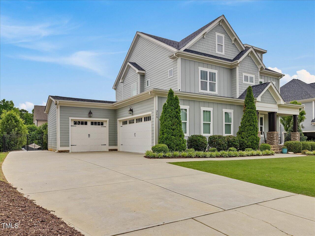 305 Springtree Circle Circle