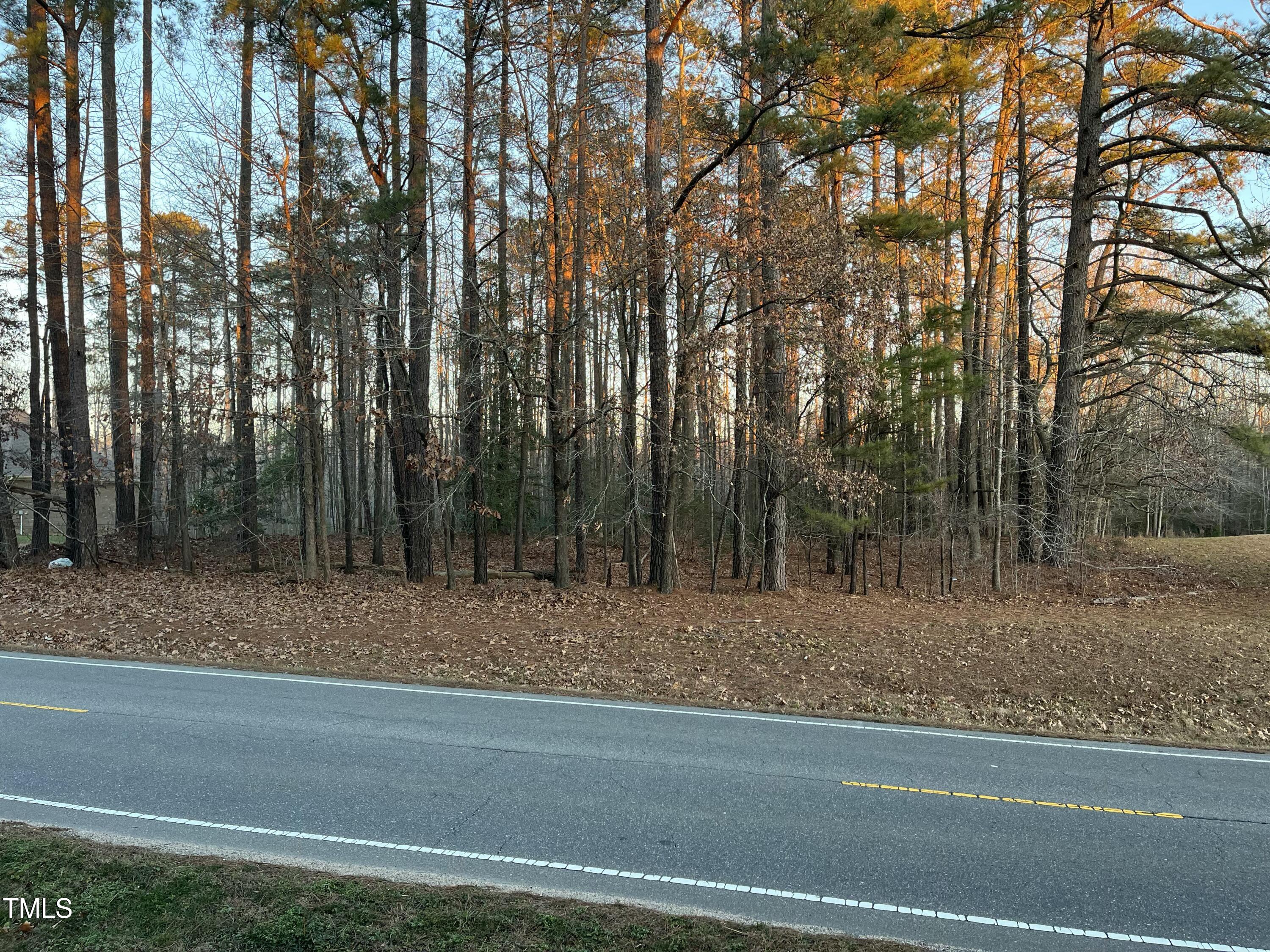 1933 Forestville Road