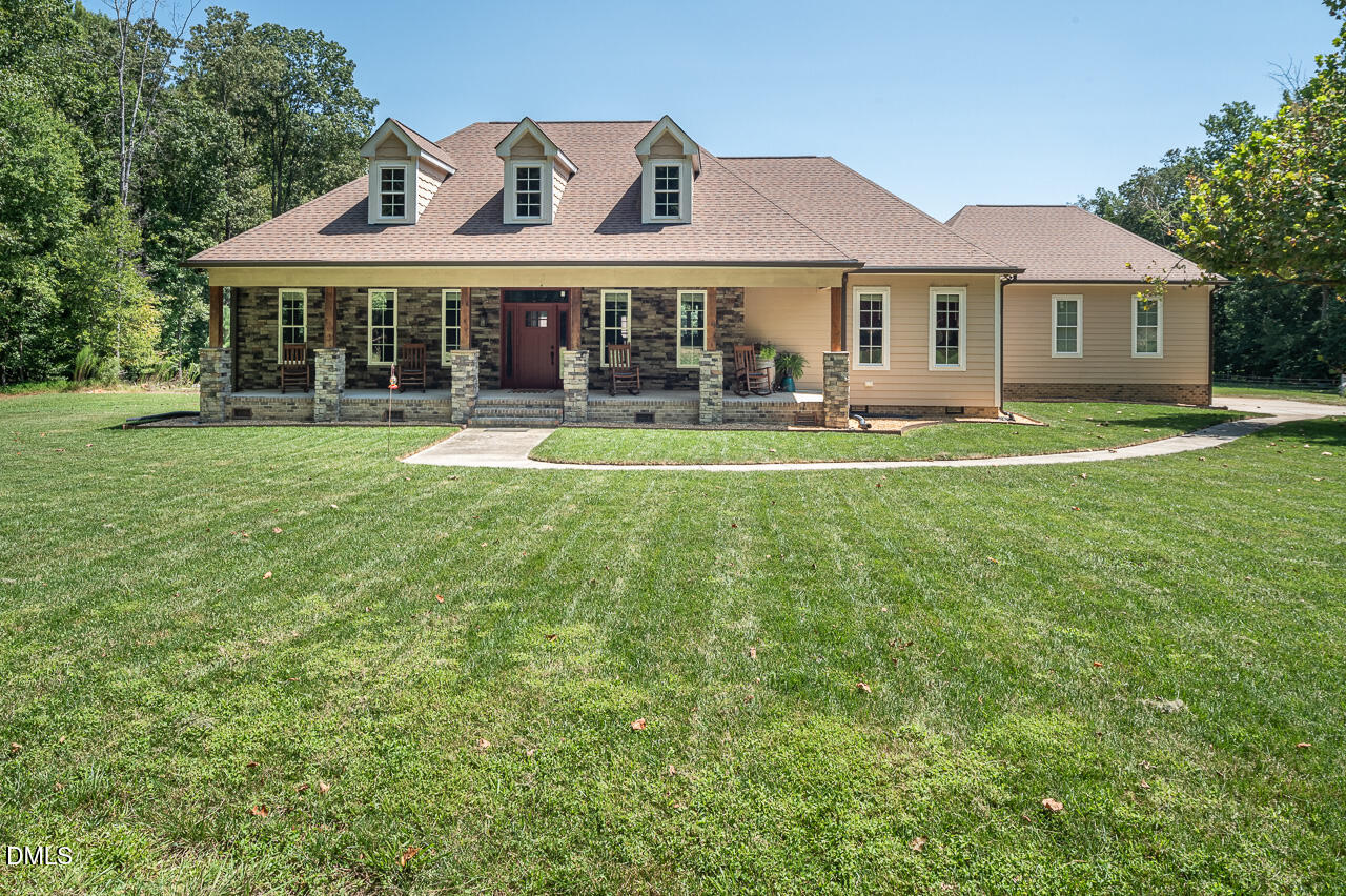 195 Falcon Lane