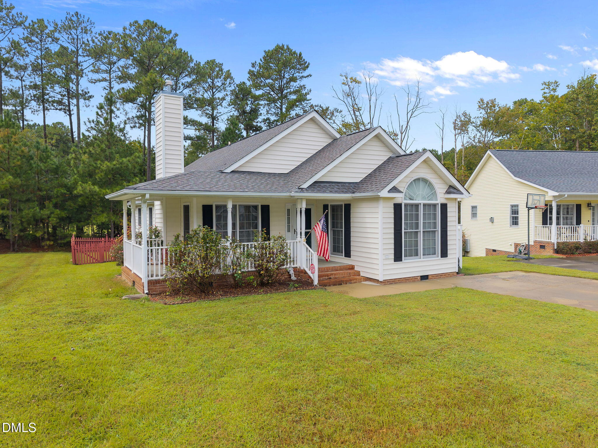 1580 Rogers Pointe Ln. Lane