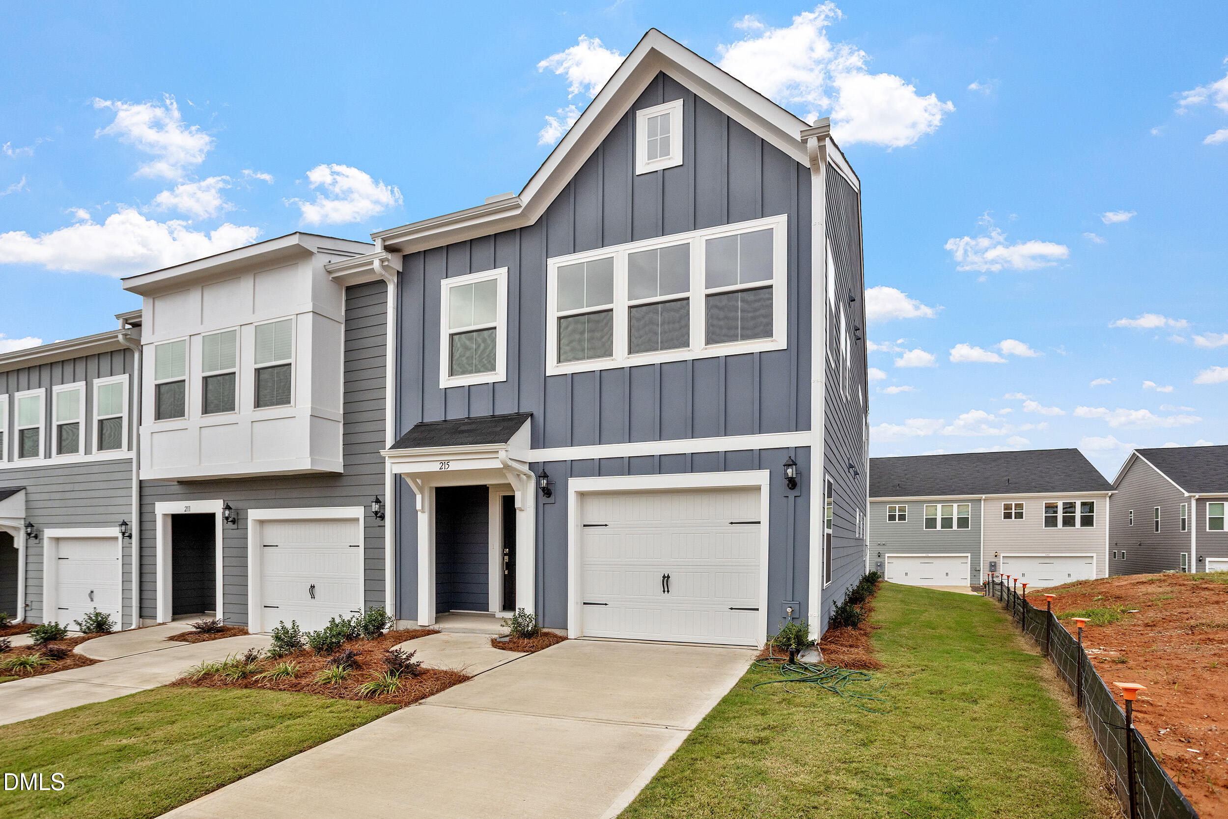 215 Central Townes Way 323