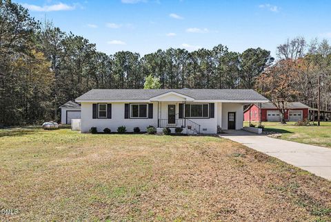 1768 Old Hinton Road Princeton NC 27569