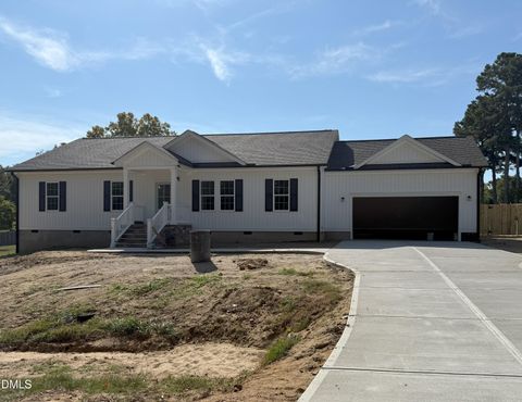 101 Hickory Avenue Broadway NC 27505