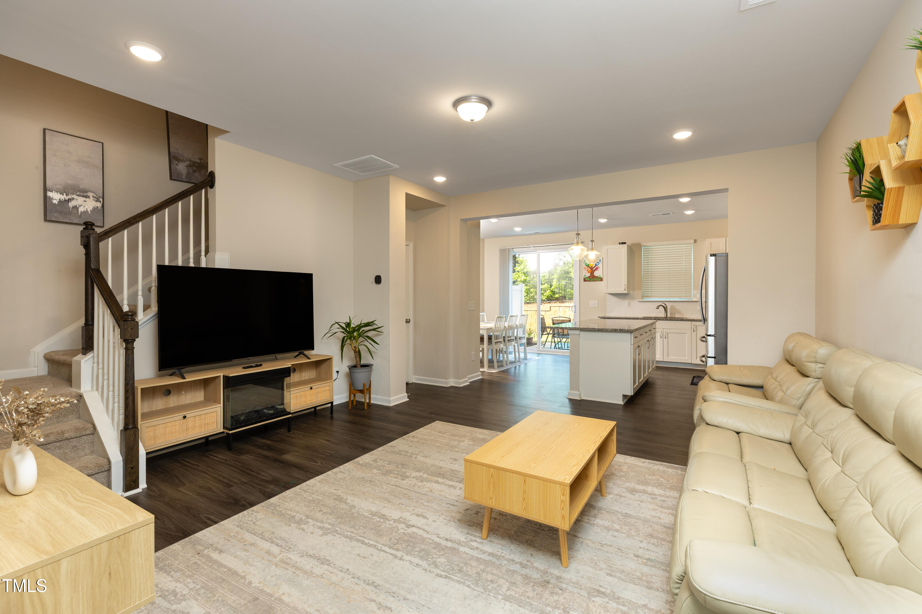 313 Kineton Woods Way Way