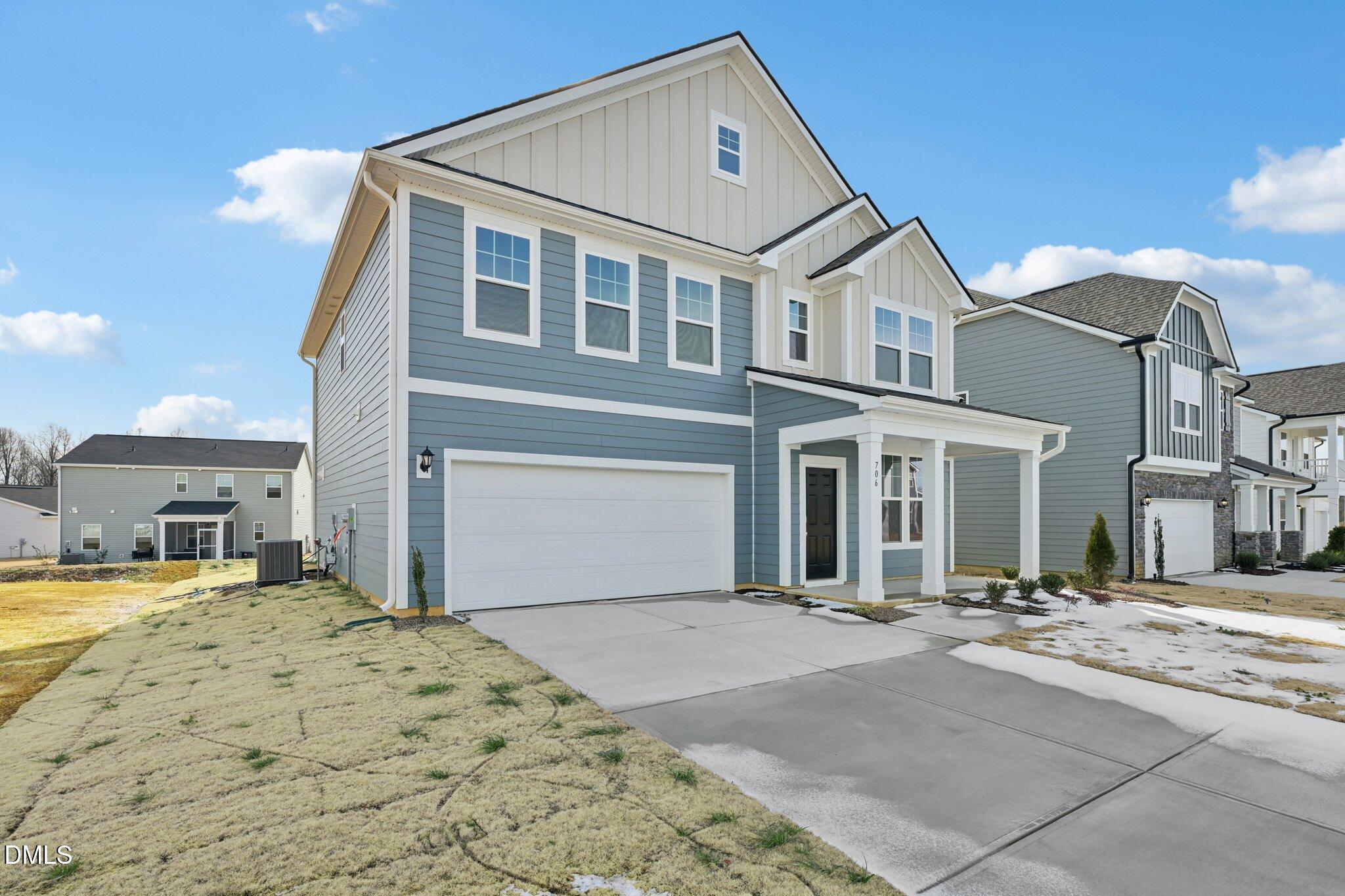 513 Hipwood Drive