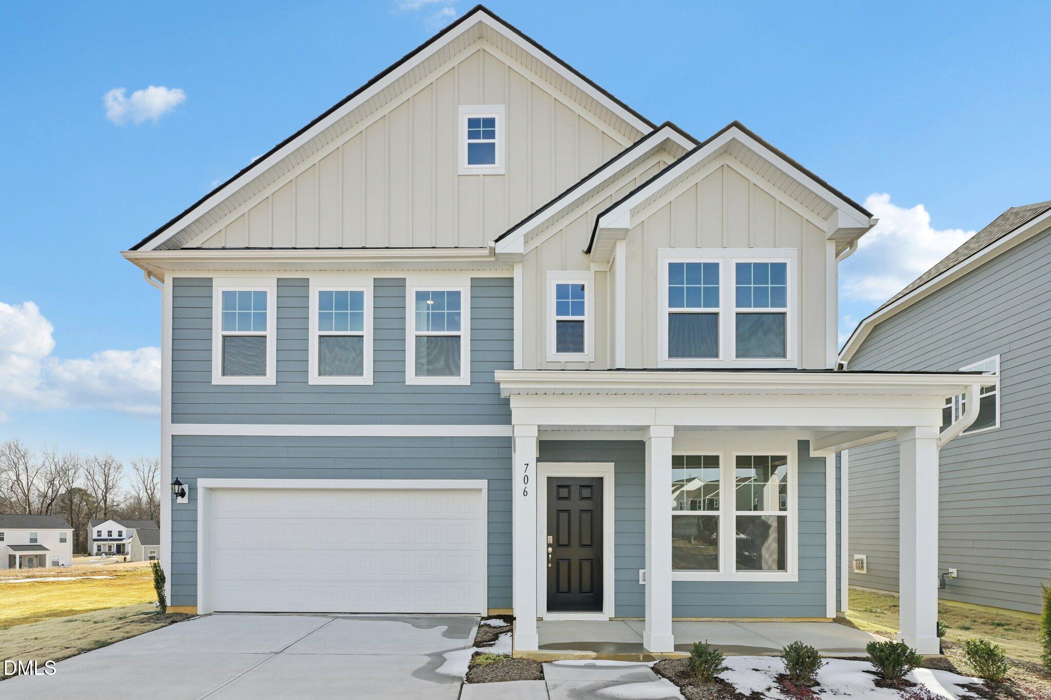 513 Hipwood Drive