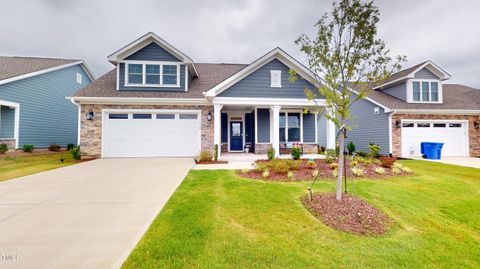 1720 Pinecliff Court Fuquay Varina NC 27526