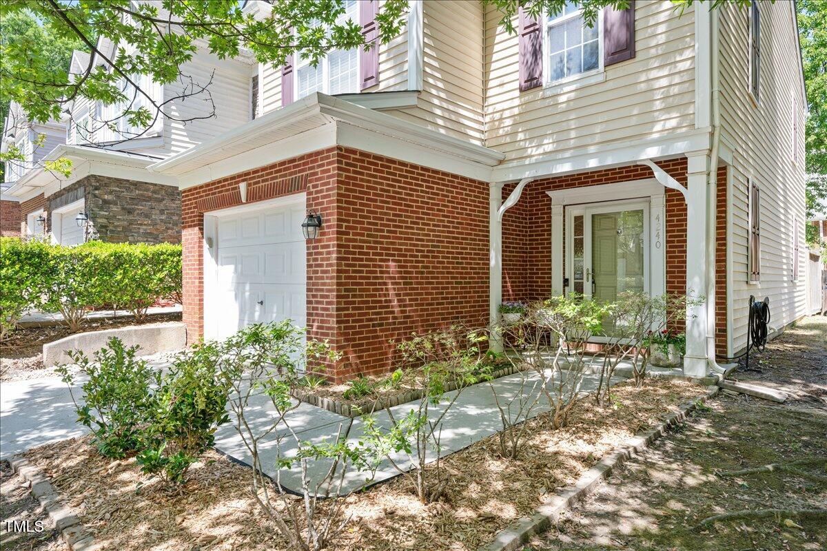 Raleigh, North Carolina 27612, United States, 3 Bedrooms Bedrooms, ,3 BathroomsBathrooms,Residential,Active,112169