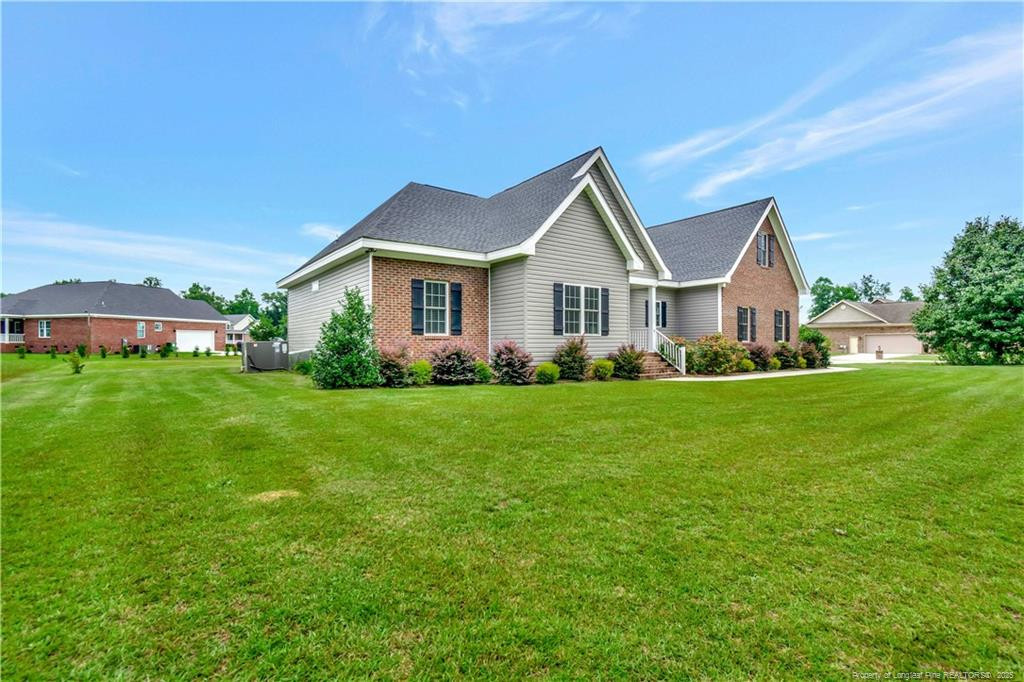 23 Natural Brook Drive