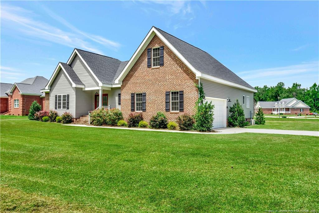 23 Natural Brook Drive