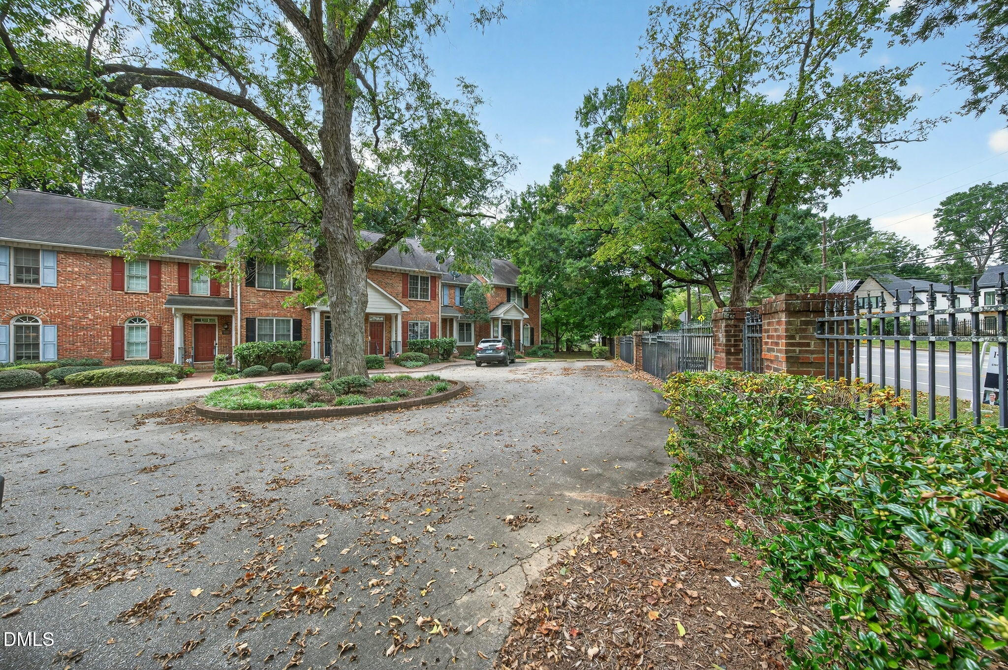 1404 Governors Court