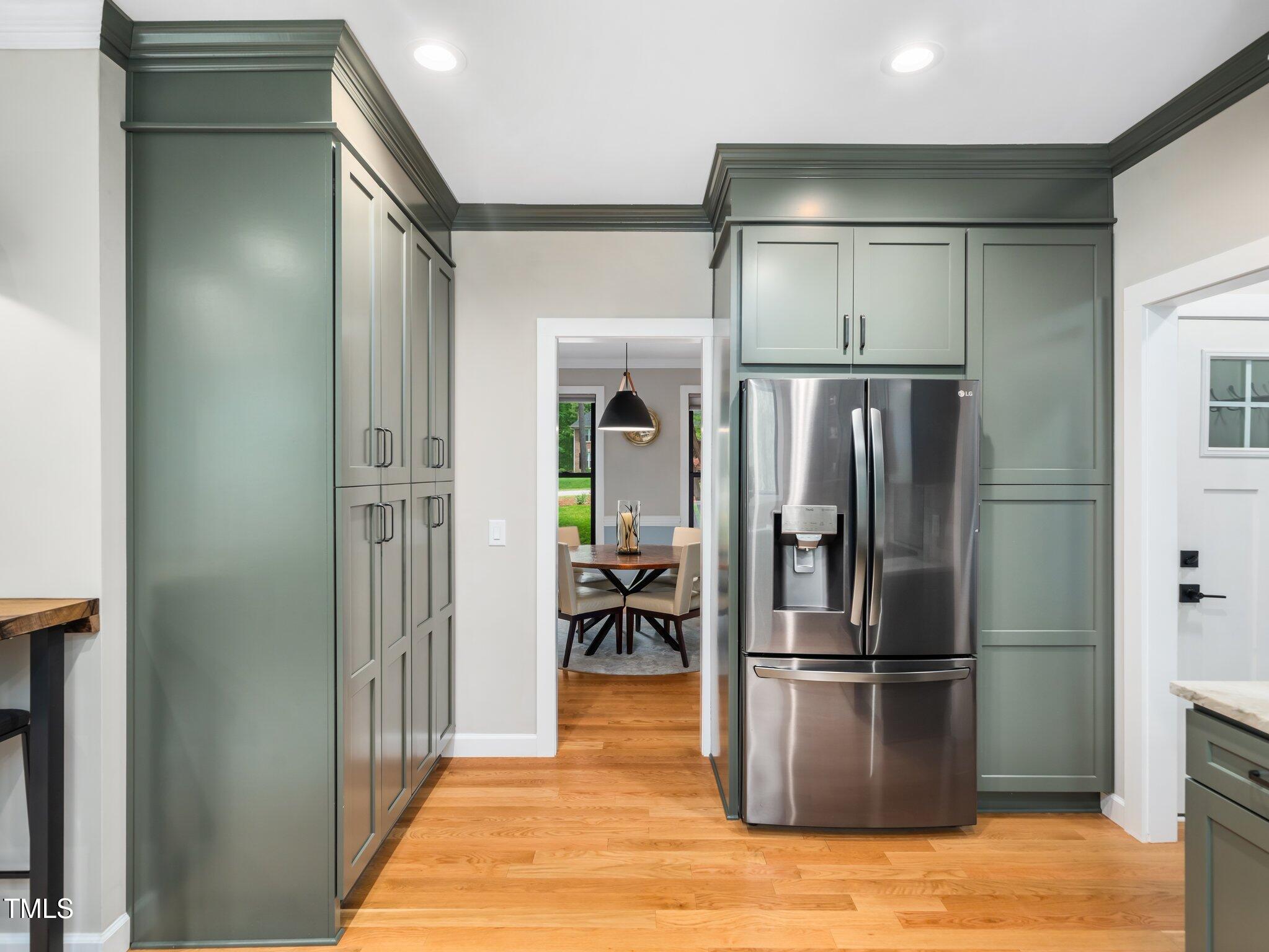 2312 Laurelford Lane