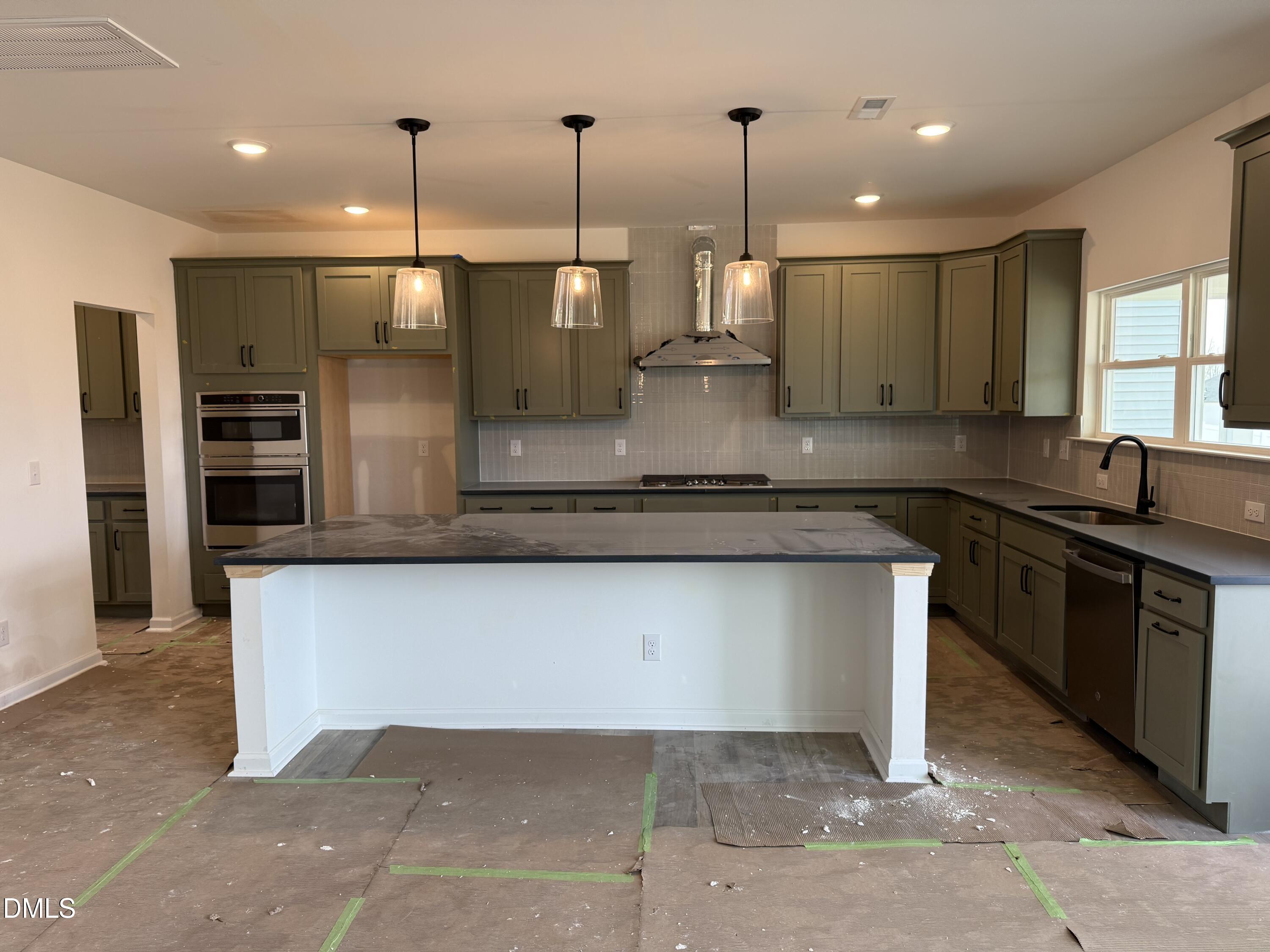 508 Contempo Drive 39